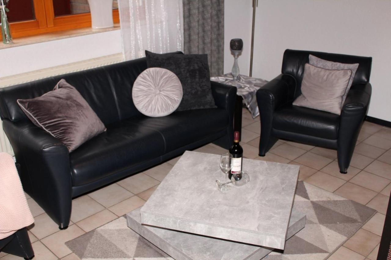 Apartamento Wohnen In Einer Privatstrasse Marl Exterior foto